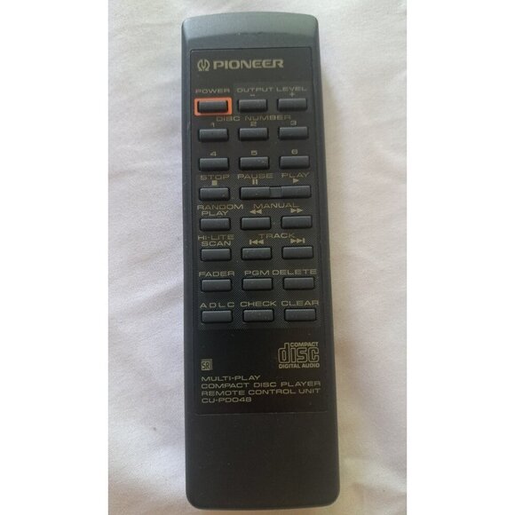 Pioneer CU-P0048 CU-PD048 Multi-Play CD Player Remote Control Black Tested - Picture 1 of 4